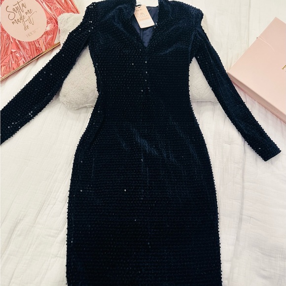 House of CB Navy Sequinned Long Sleeve Dress XS - Picture 6 of 16